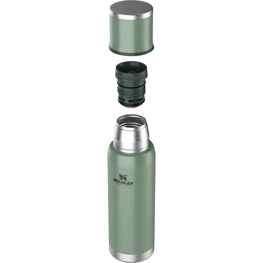 Web_PNG_Square-Adventure Slim Bottle 1.1qt Hammertone Green-1.webp